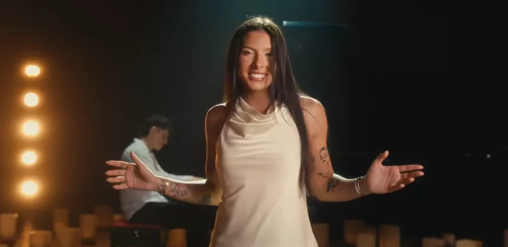 Imagem de capa - Ana Castela aposta em romance e emoções no clipe de “Imagina o Trabalho”