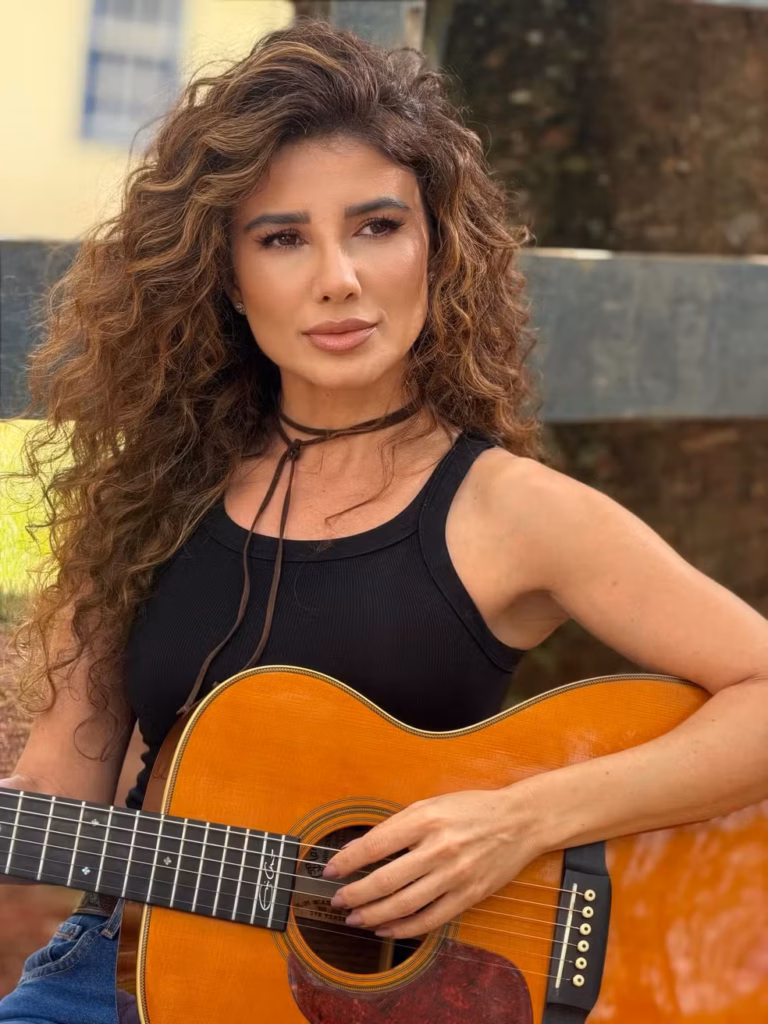 Imagem de capa - Paula Fernandes anuncia turnê especial de 30 anos e confirma shows pelo Brasil